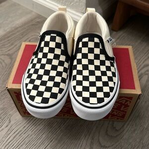 Vans Checkered Classic Slip-On (Little Kid/Big Kid Size 13)